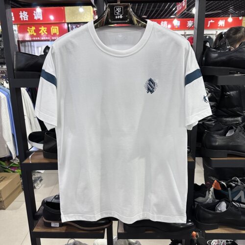乔丹短袖男宽松版时尚针织半袖