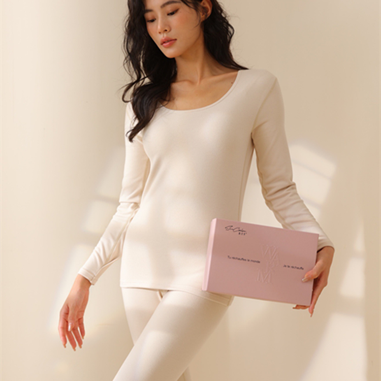 黛美芮长袖女简约德绒保暖套装冬