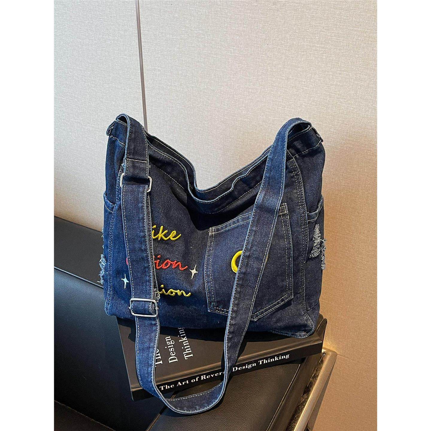 学生上课通勤托特包包女式2026新款休闲牛仔布单肩包大容量水桶包,箱包皮具/热销女包/男包,水桶包,淘宝优惠券,粉丝福利购,淘宝优惠卷