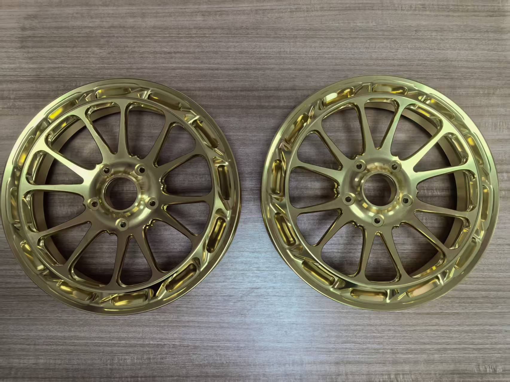 Vespa春天冲刺150/180魔法工厂501锻造轮毂GTSGTV300轻量化轮圈