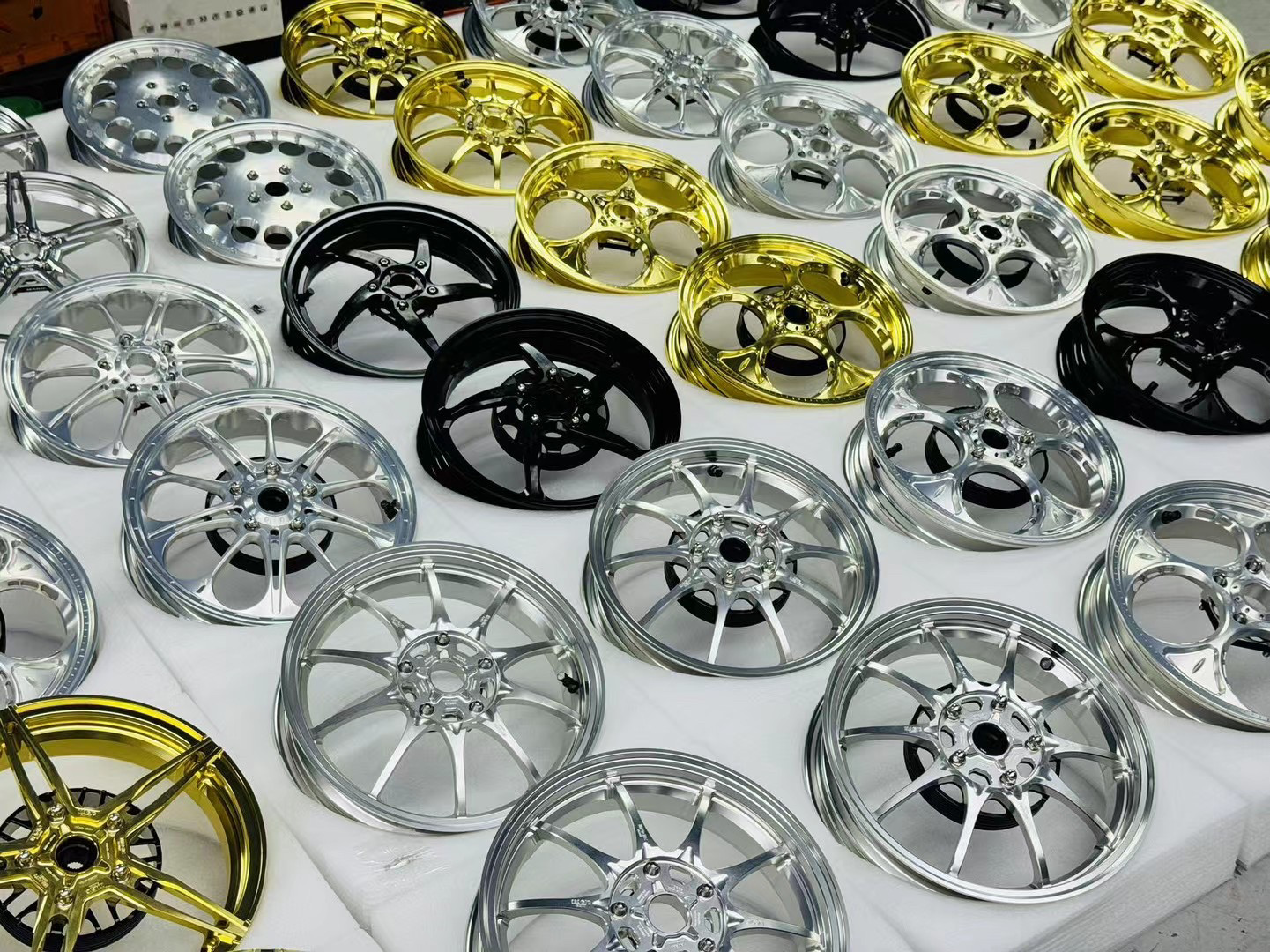 比亚乔vespa改装魔法工厂锻造轮毂mg春天冲刺150/GTS300/6日花鼓