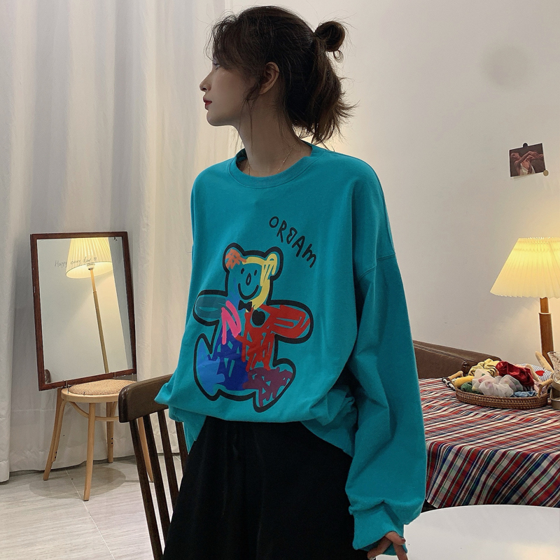 Real photo of bear's sweater for women