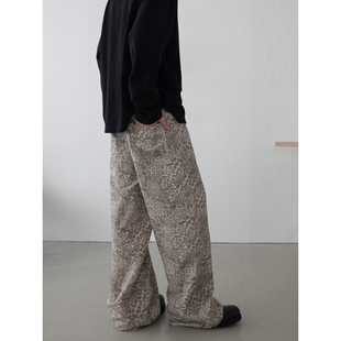 潮 男女宽松baggy街头直筒长裤 INKNOTS美式 复古水洗做旧豹纹牛仔裤