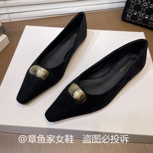 欧洲站女鞋2026秋季新款小众复古平底浅口时髦百搭气质尖头单鞋女