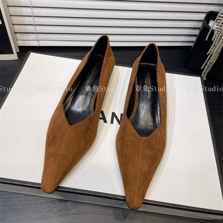 2025年新款绒面时尚尖头浅口单鞋女百搭奶奶鞋女平底一脚蹬懒人鞋,女鞋,浅口单鞋,淘宝优惠券,粉丝福利购,淘宝优惠卷