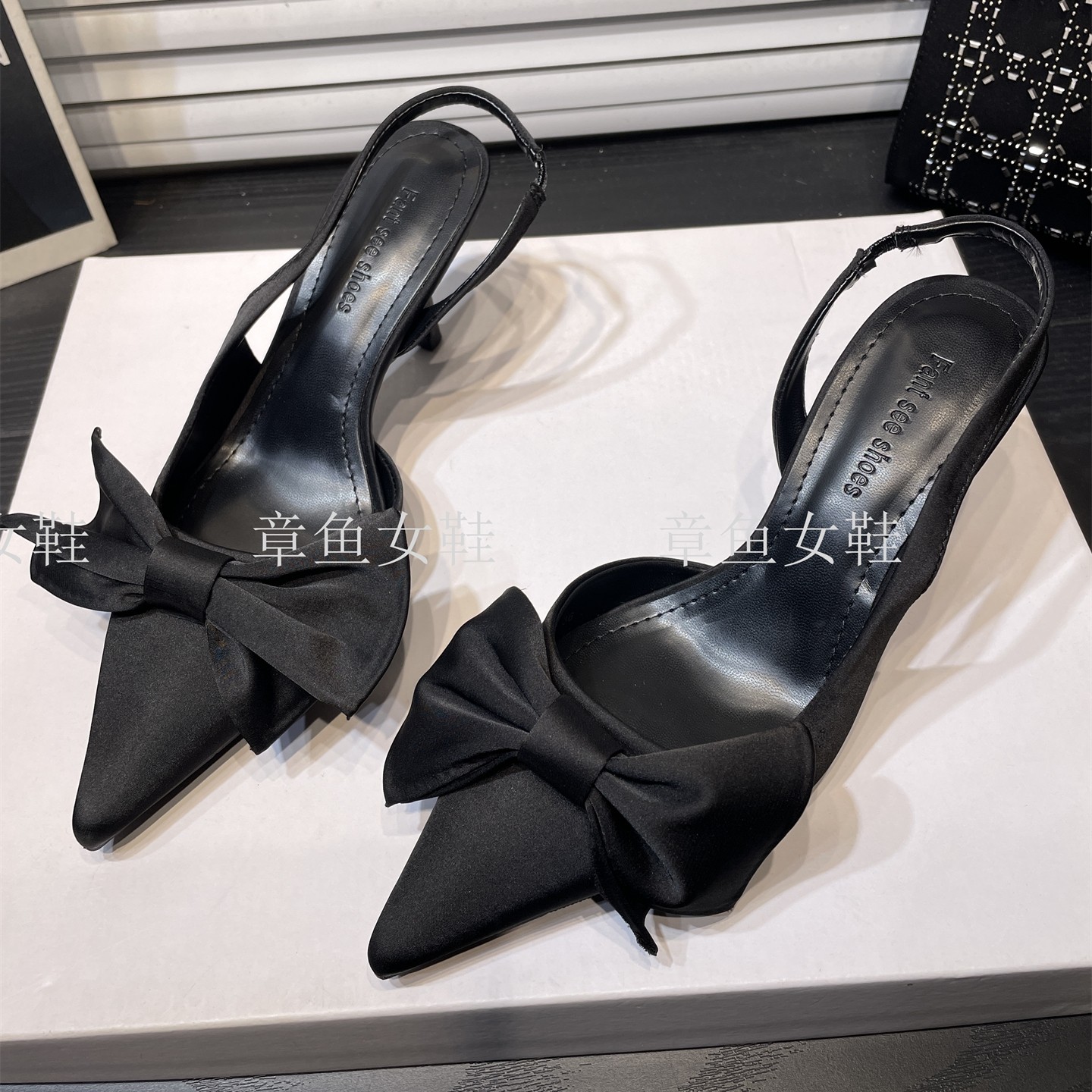 2026新款绸缎蝴蝶结尖头细跟包头凉鞋女高级感气质后空高跟单鞋,女鞋,时装凉鞋,淘宝优惠券,粉丝福利购,淘宝优惠卷