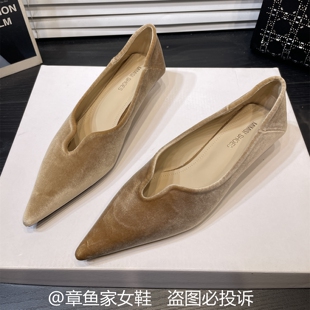 春秋新款韩版丝绒坡跟尖头浅口单鞋女粗跟超软一脚蹬芭蕾舞懒人鞋