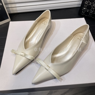 优雅不过时~2026新款法式气质浅口蝴蝶结低跟尖头单鞋女平底鞋