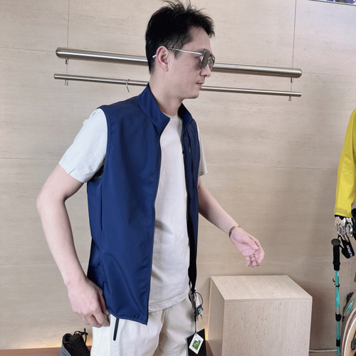 高端情侣运动休闲马甲背心潮