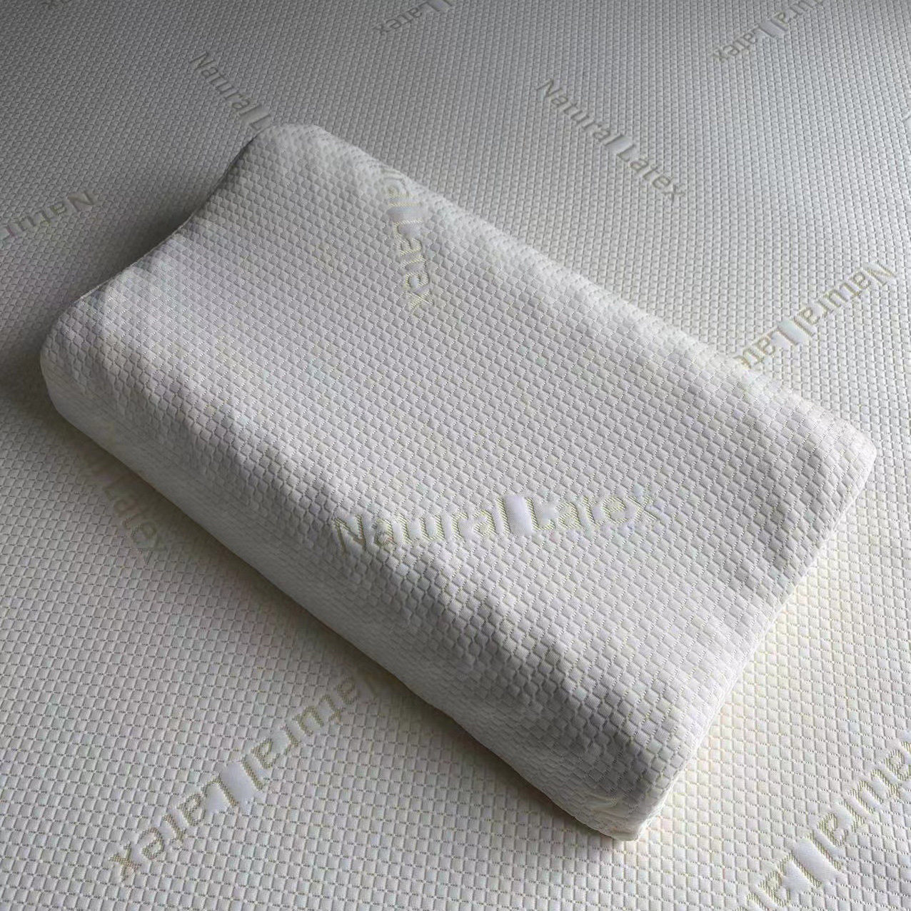 泰国天然乳胶枕芯一对护颈椎青少年枕头护颈助睡眠温州儿童成人枕