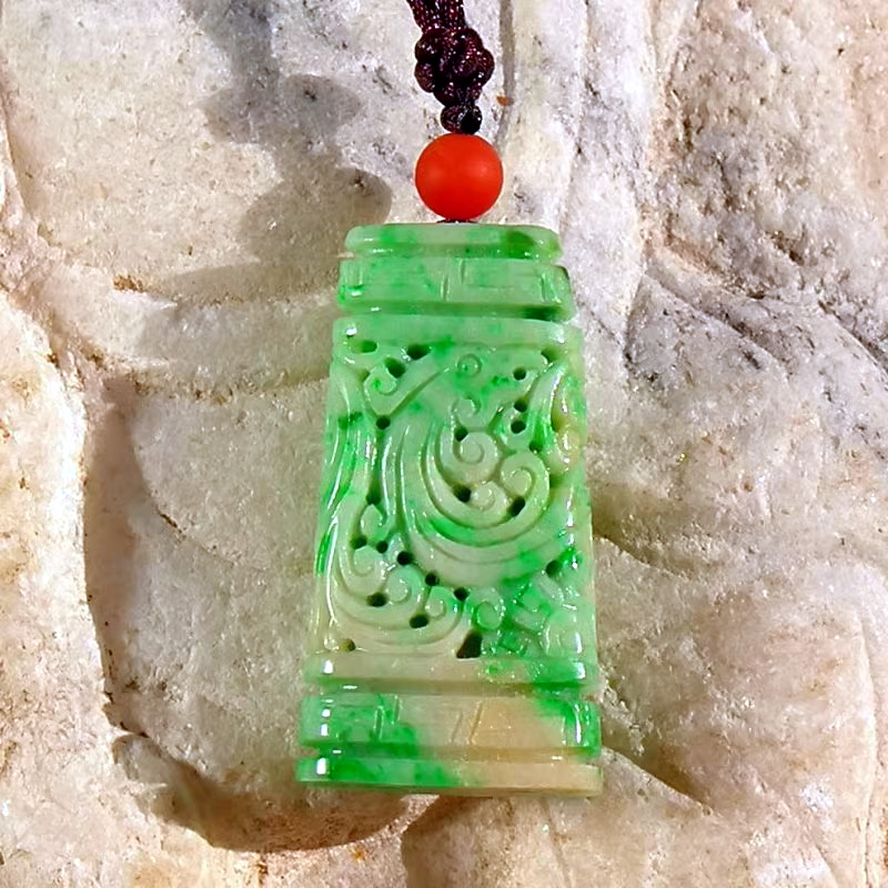 天然A货缅甸老坑翡翠吊坠挂件