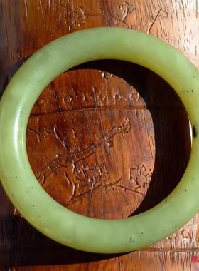 天然新疆和田玉籽料玉手镯子