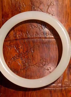 天然新疆和田玉籽料玉手镯子