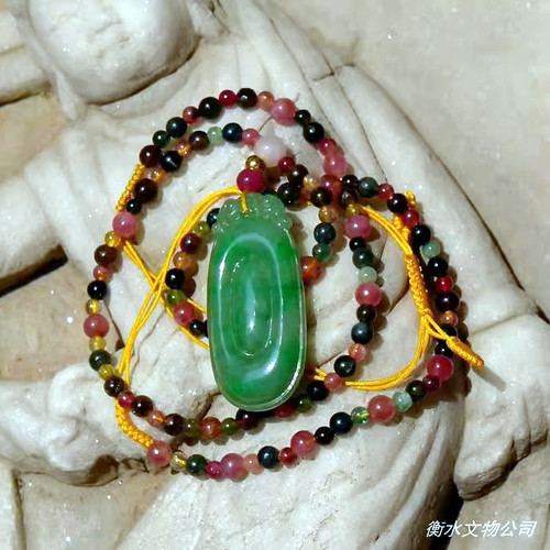 天然A货缅甸老坑翡翠项链挂件