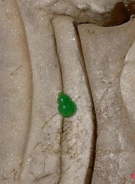 水=柔7196天然A货缅甸老坑正阳绿翡翠葫芦戒面嵌件冰糯种证书复检