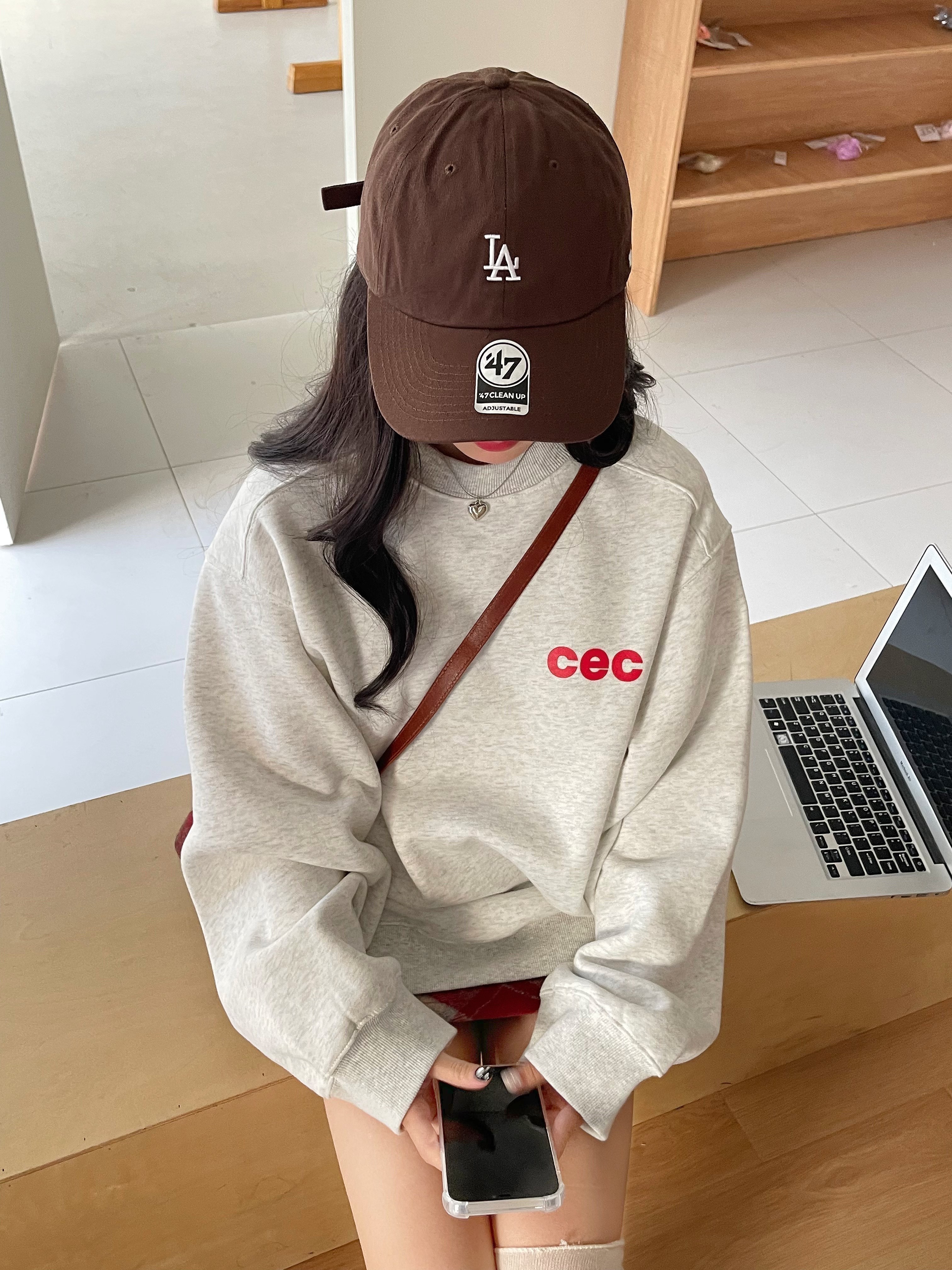 [REコンテナ] CHANCE24秋冬韩版CEC字母燕麦灰加绒套头圆领卫衣