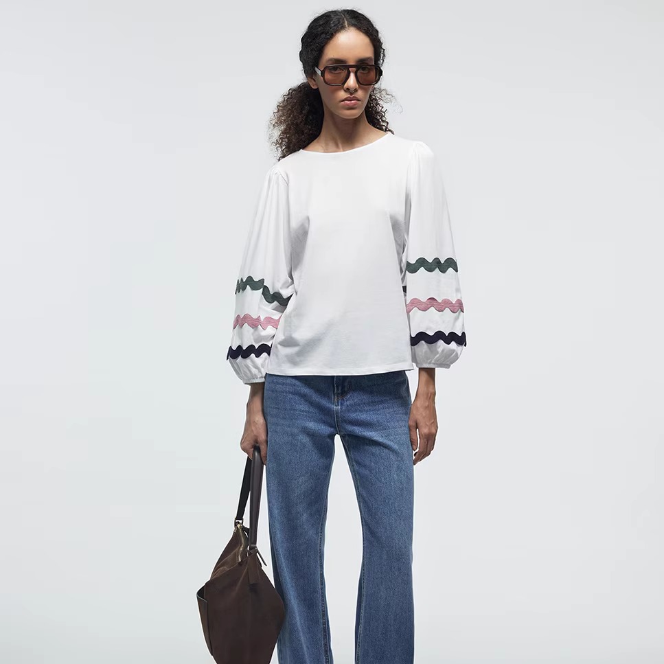 西班牙正品Sfera女士灯笼袖T恤