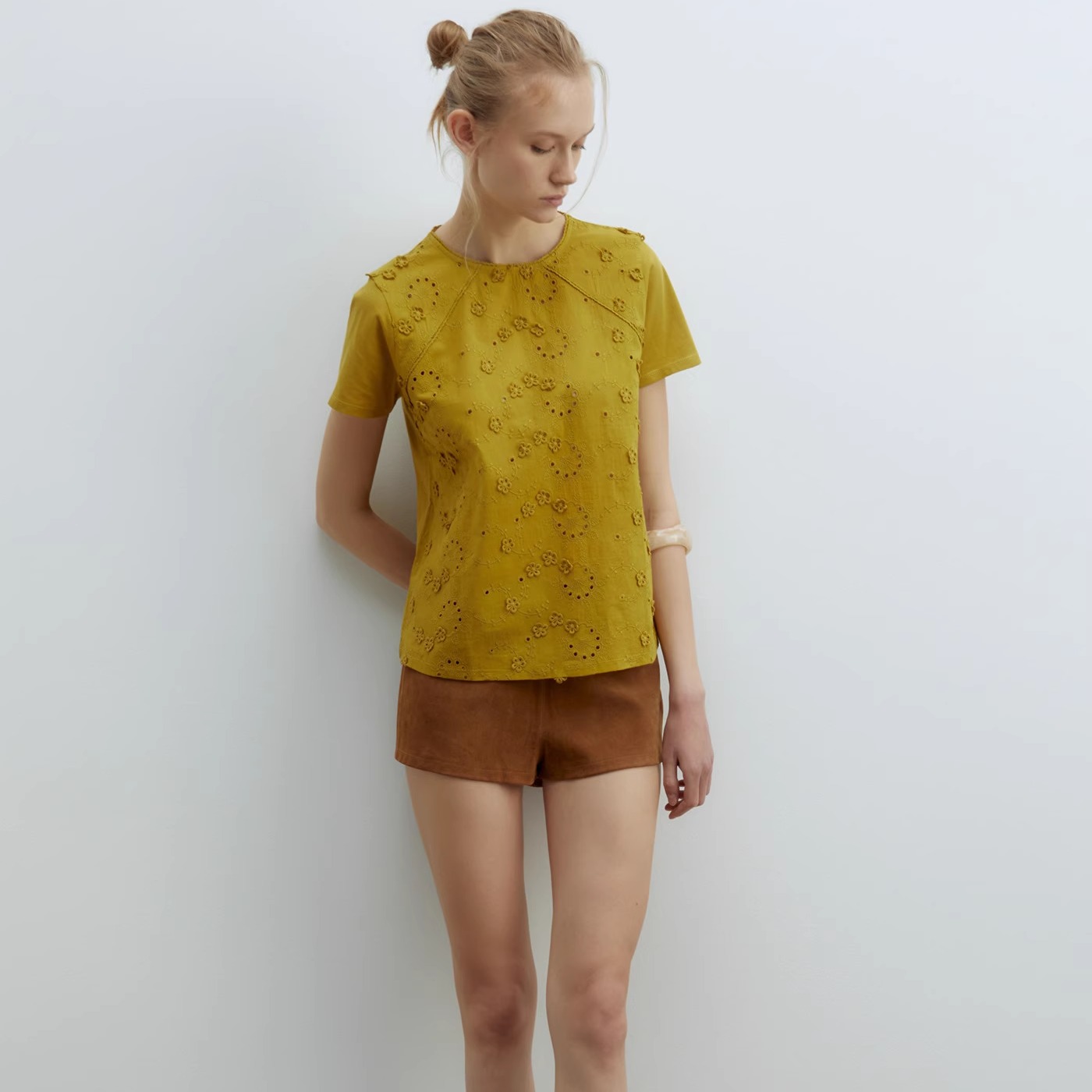 西班牙代购Sfera女士刺绣花朵T恤