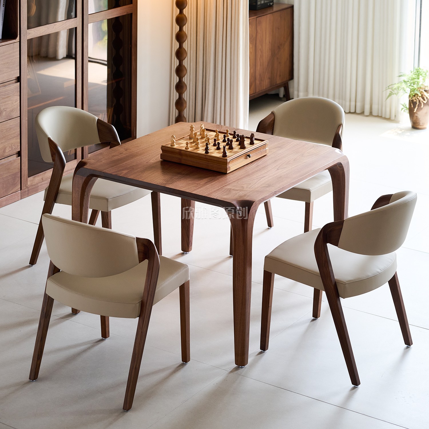 北美黑胡桃木餐桌2025新款方桌