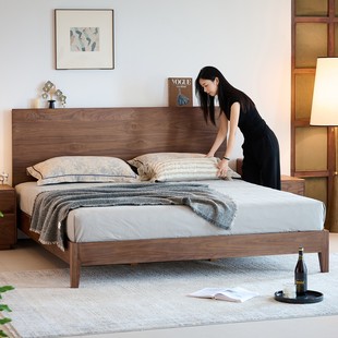 北美黑胡桃木實木床現代簡約輕奢主臥床1米8雙人床原木床婚床家具