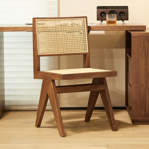 欣雅图北美黑胡桃木藤编椅子