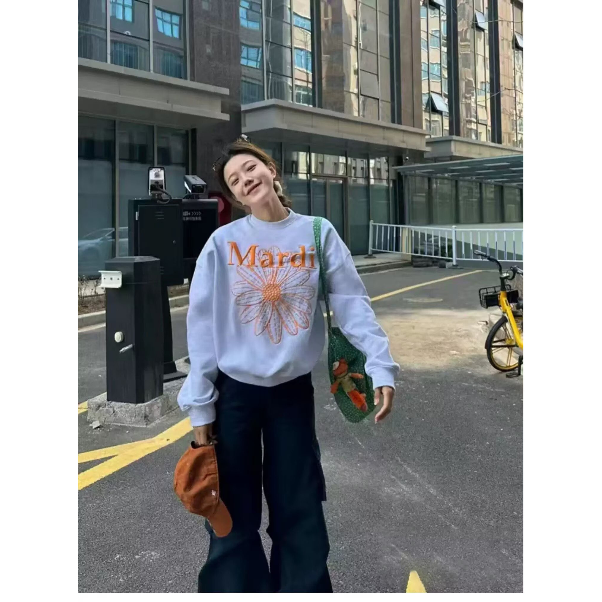 Mardi小雏菊卫衣潮牌女秋冬刺绣印花套头圆领外套上衣金高银同款