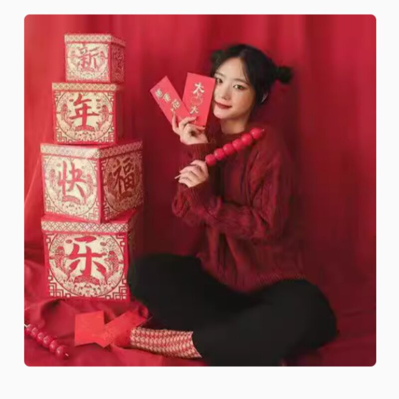 新年拍摄道具全家福喜庆挂件儿童拍照春节过年装饰对联亲子照古装