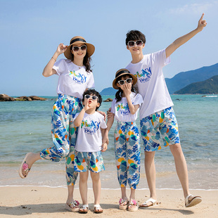 2025新款亲子装一家三口四口高端母女装连衣裙沙滩款裤子休闲套装