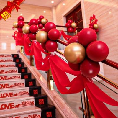 结婚楼梯扶手装饰农村护栏简单用纱幔婚礼网场景布置婚庆用品气球