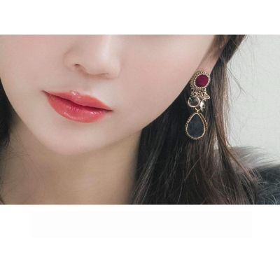 红色黑色耳环耳坠女气质韩国长款流苏个性百搭简约夸张复古风耳饰