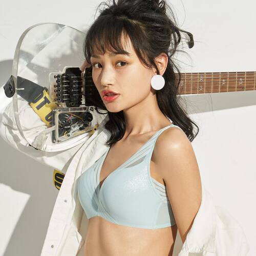爱美丽IMIS内衣女无钢圈小胸聚拢显大前交叉3/4加厚文胸IM17BAB1
