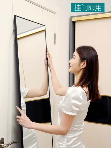 Дверь за дверью, вся заправка для тела, паста на стене, стена -испытательная одежда, домашняя спальня, висящая дверь, стена, самостоятельное зеркало