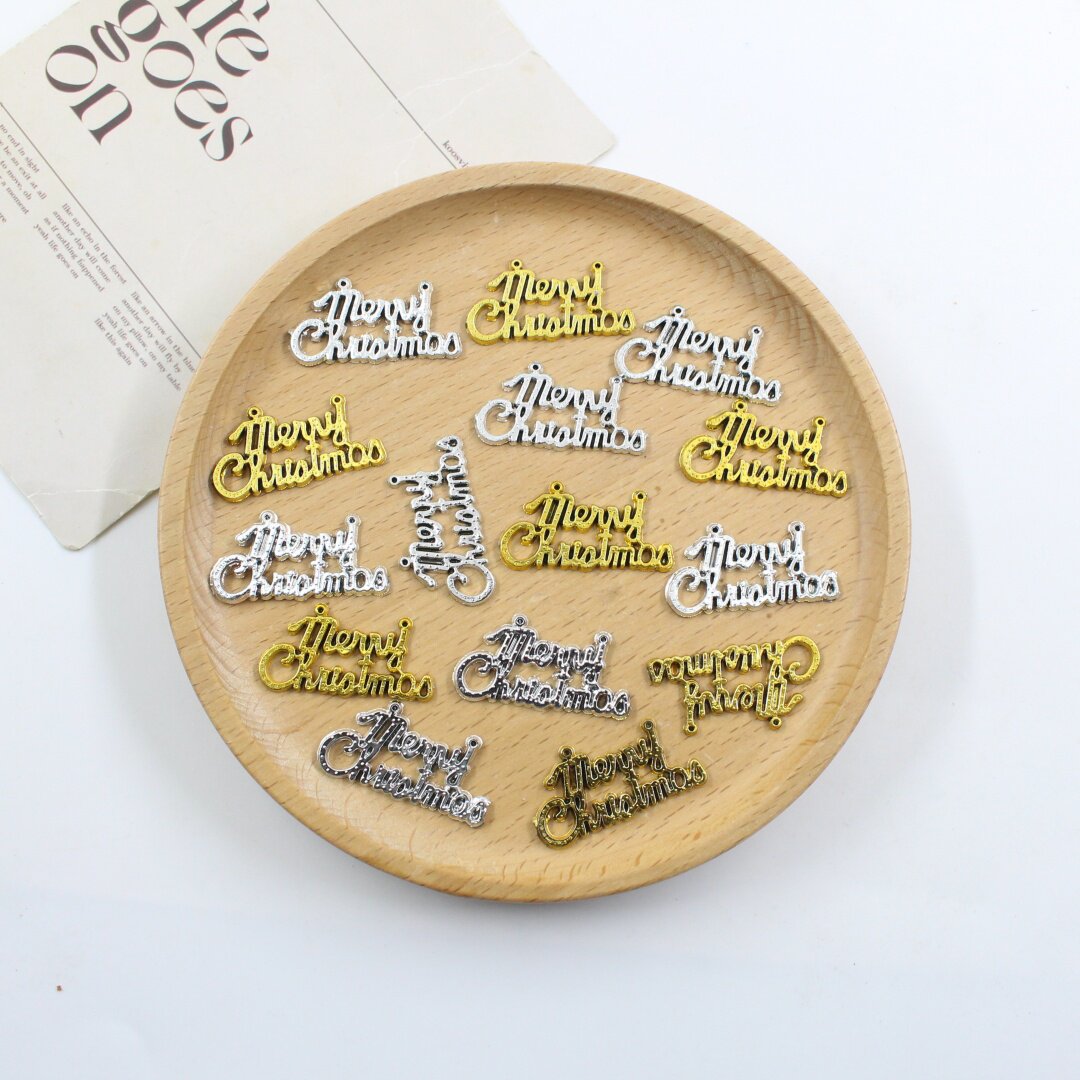 新款金银色圣诞英文字母挂件装饰 DIY布置圣诞树蛋糕场景小配件,饰品/流行首饰/时尚饰品新,其他DIY饰品配件,淘宝优惠券,粉丝福利购,淘宝优惠卷