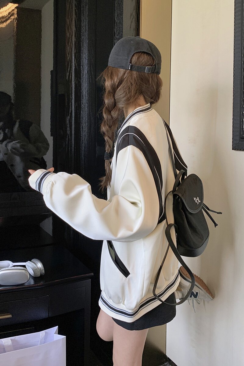 美式复古休闲白色棒球服外套女春季2024新款小个子高级感夹克上衣,女装短外套,2C066