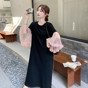 气质复古淡人时髦撞色网纱拼接连衣裙女2025夏季黑色高级感连衣裙图片