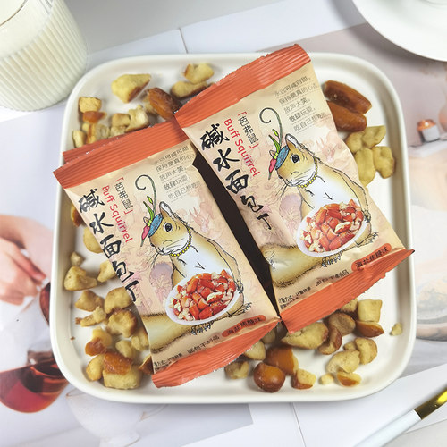 喔喔酥脆碱水面包丁海盐焦糖味