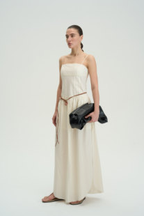 PIECE MIND【25新款】早春吊带露背系带度假花苞裙