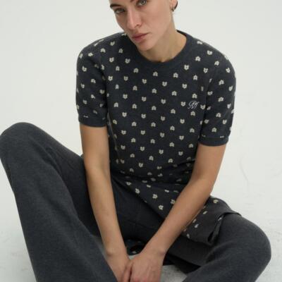 短袖复古小花朵针织衫圆领