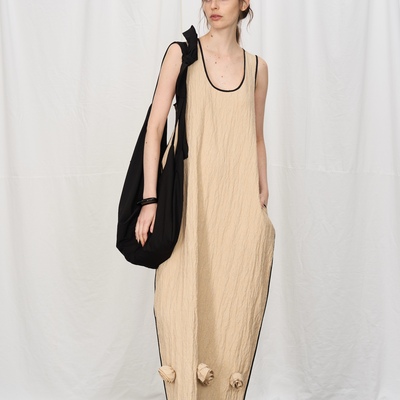 PIECE MIND圆领无袖套头花瓶度假连衣裙