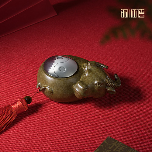 铜师傅《扭转乾坤》摆件