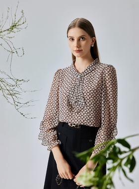天轩商场同款2025春女长袖衬衫复古印花优雅时尚百搭通勤TJCG038
