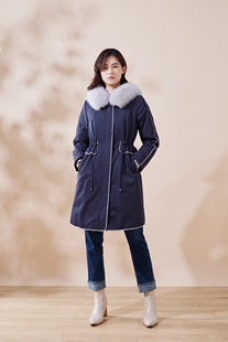 天轩商场同款冬女新羽绒服白鹅绒保暖派克服可拆内胆TGDY241