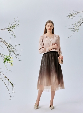 天轩商场同款2025春女长袖衬衫优雅V领通勤百搭职业OL风TJCG035