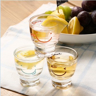 韩国正品进口 可爱3种笑脸表情无铅玻璃酒盅/酒杯 白酒杯烧酒杯6P