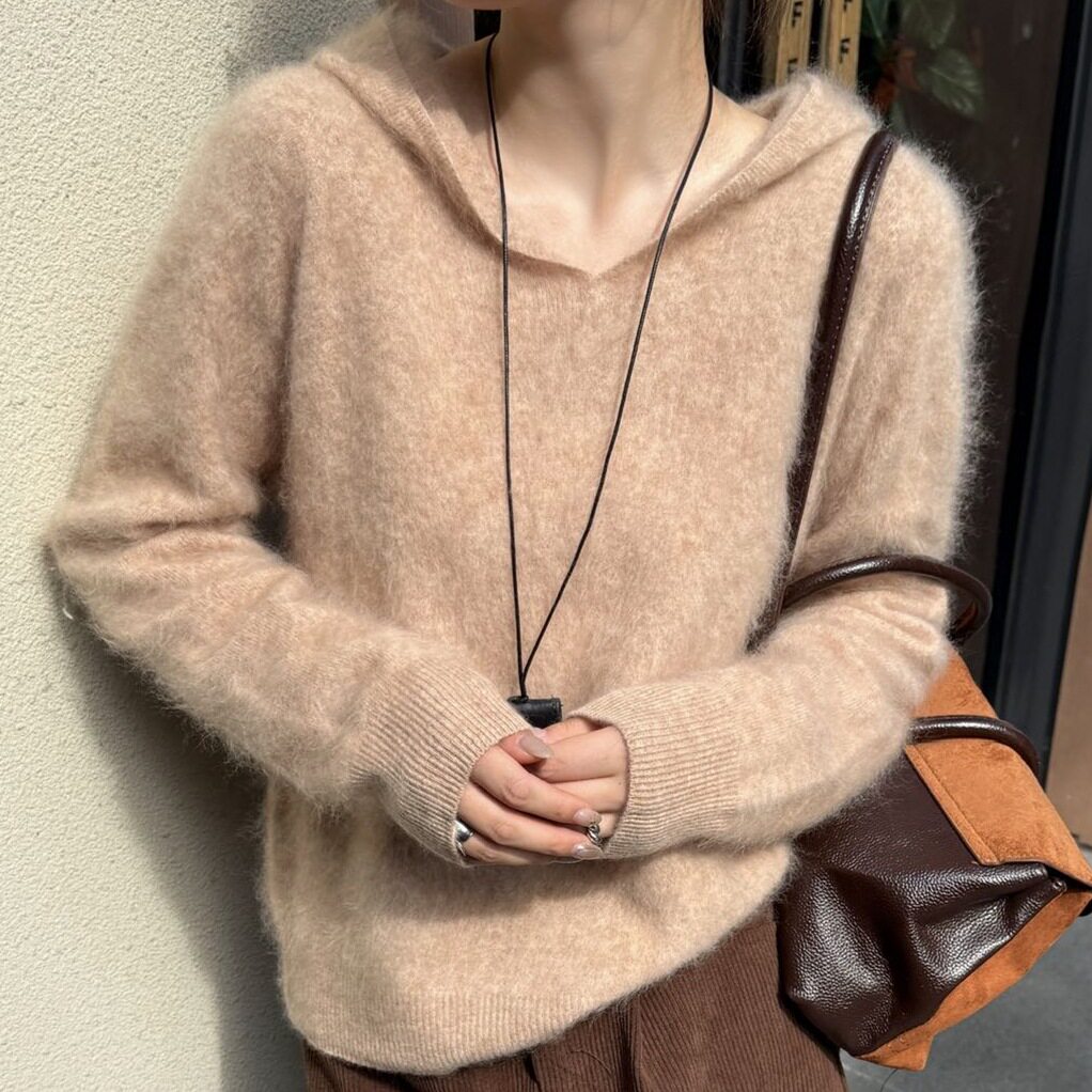 230g羊绒连帽拉绒桑蚕丝女毛衣