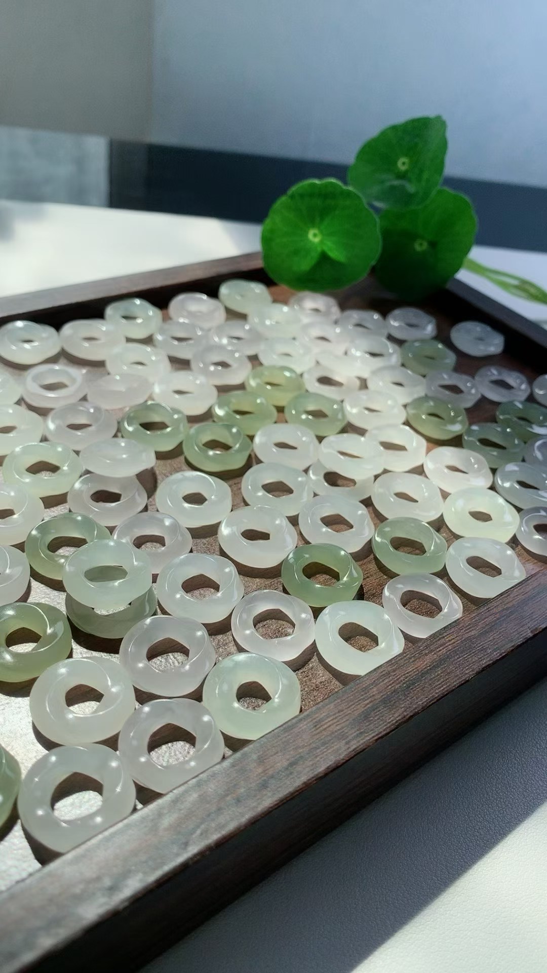 新疆直发正品和田玉乌斯环平安扣吊坠天然玉石挂件男女同款带证书