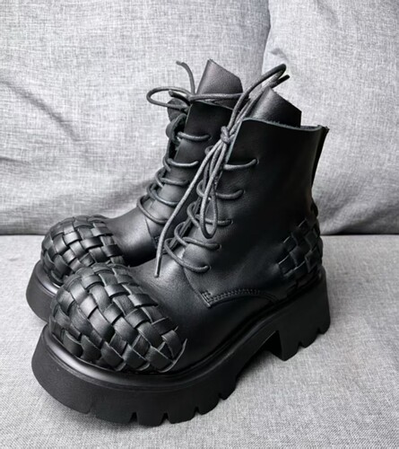 ODBO复古厚底增高马丁靴