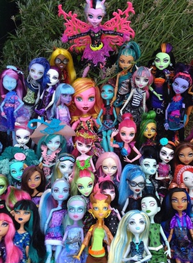 正版精灵高中怪物高中Monster High鱼妹克娘血妞基基狼姐娃娃玩具