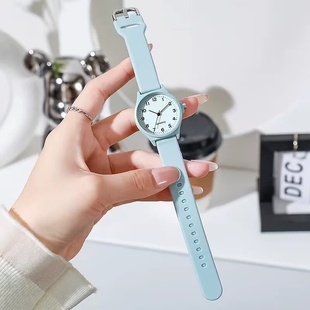 考试用静音雾霾蓝显白手表男女款初高中生学生党小众简约时尚个性