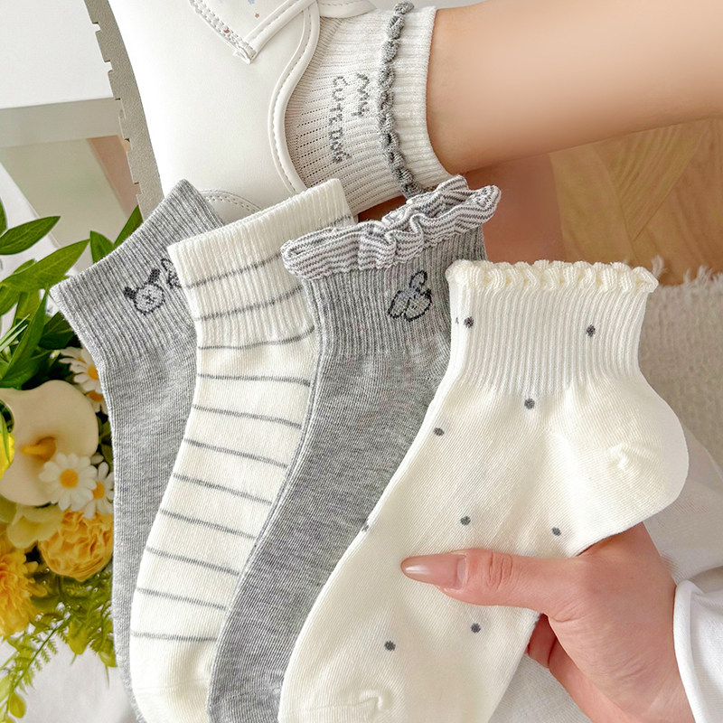 春夏季新款灰白袜子女短袜透气薄款棉袜可爱卡通运动无骨低帮船袜
